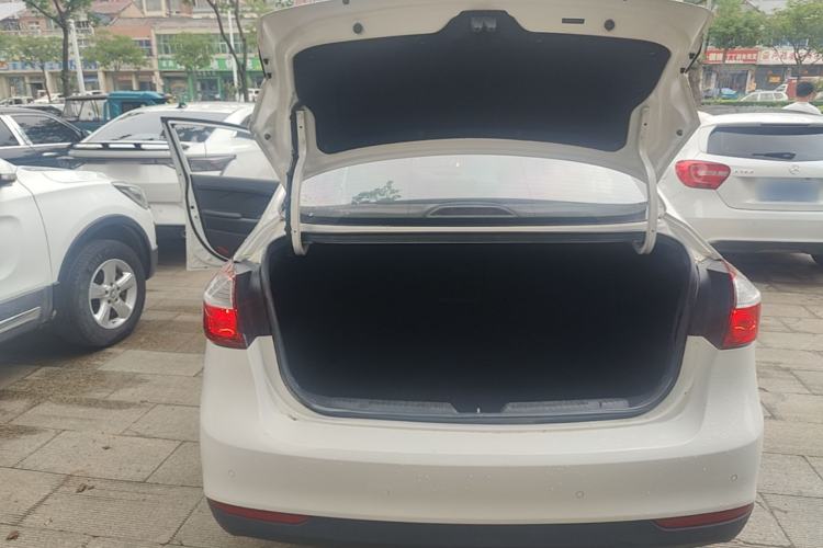Used Kia K3 2016 1.6L Automatic GLS Trunk
