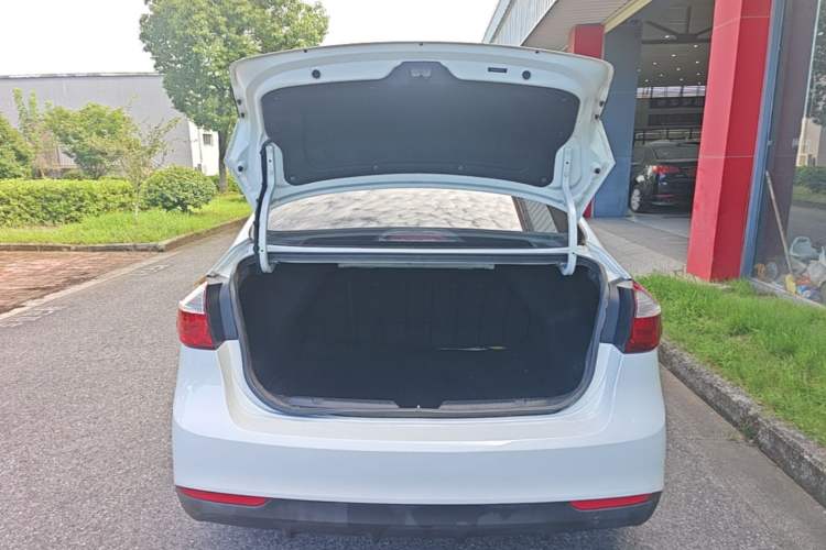 Used Kia K3 2016 1.6L Manual GL Trunk