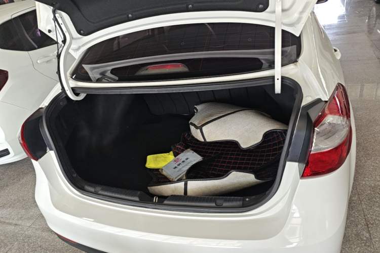 Used Kia K3 2016 1.6L Automatic GL Trunk