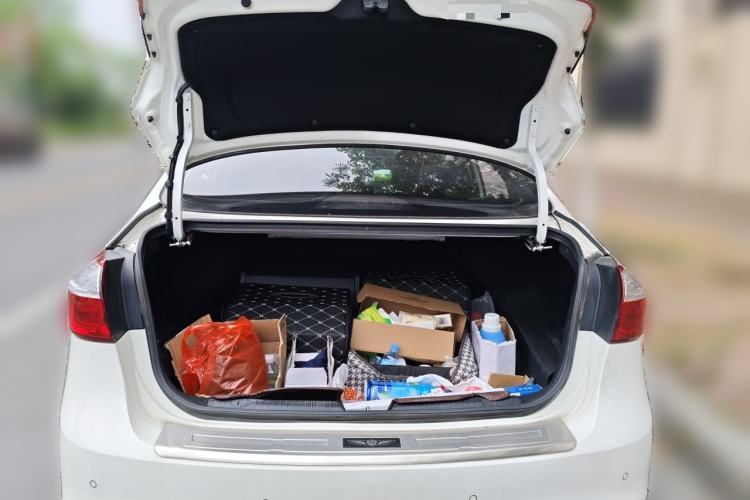 Used Kia K3 2016 1.6L Automatic GLS Trunk