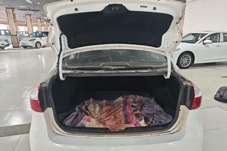 Used Kia K3 2016 1.6L Manual GL Trunk
