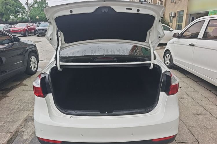 Used Kia K3 2016 1.6L Automatic GLS Trunk