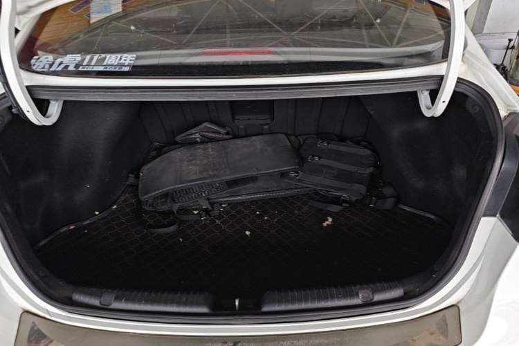 Used Kia K3 2016 1.6L Automatic GLS Trunk