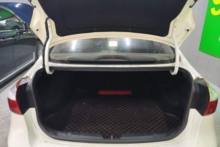 Used Kia K3 2016 1.6L Automatic GLS Trunk