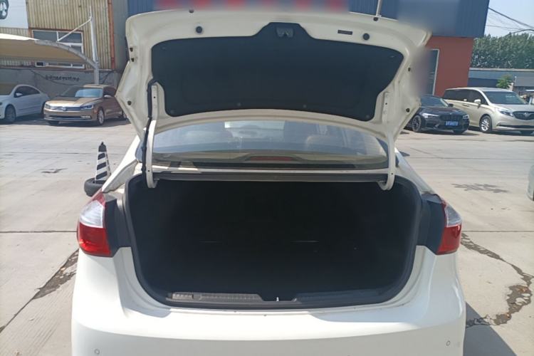 Used Kia K3 2016 1.6L Automatic GLS Trunk
