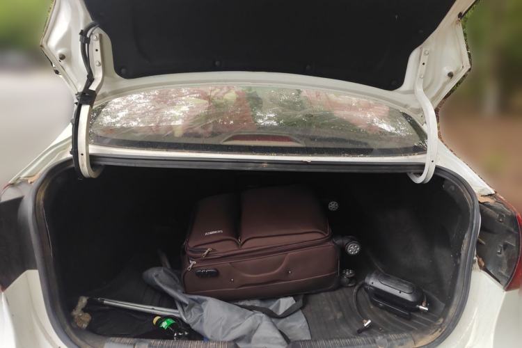 Used Kia K3 2016 1.6L Automatic with Sunroof Trunk