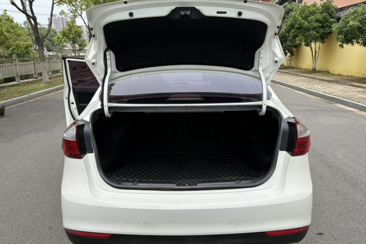 Used Kia K3 2016 1.6L Automatic GLS Trunk