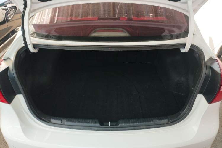 Used Kia K3 2016 1.6L Automatic GLS Trunk