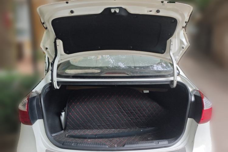 Used Kia K3 2016 1.6L Automatic GLS Trunk