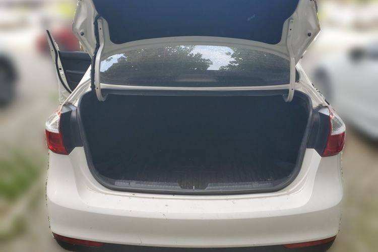 Used Kia K3 2016 1.6L Manual GL Trunk