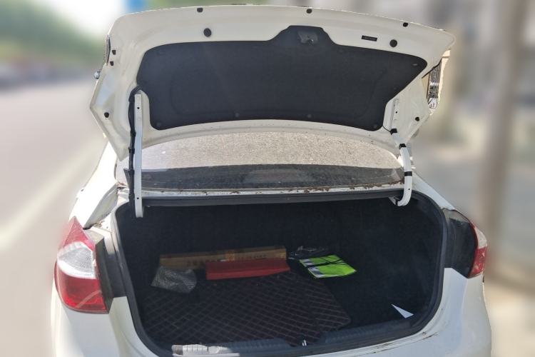 Used Kia K3  Trunk