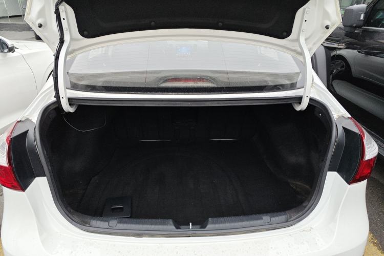 Used Kia K3 2016 1.6L Automatic GLS Trunk