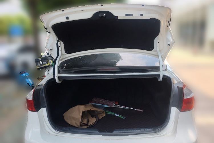 Used Kia K3 2016 1.6L Automatic GLS Trunk