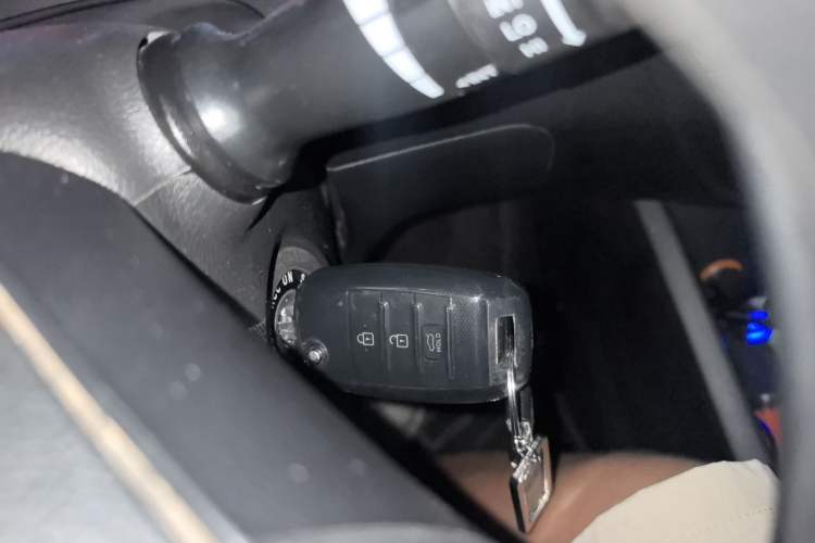 Used Kia K3 2016 1.6L Manual GL Vehicle Key