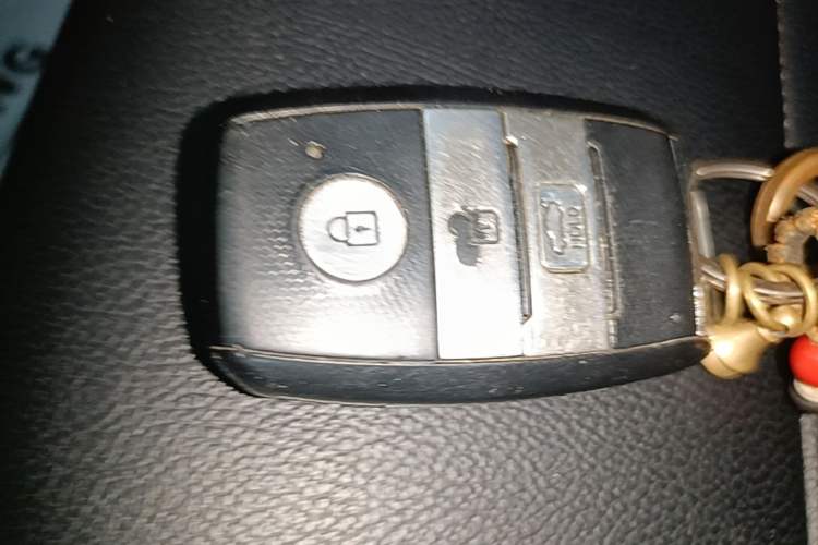 Used Kia K3 2016 1.6L Automatic GLS Vehicle Key