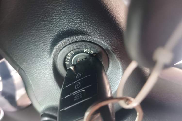Used Kia K3 2016 1.6L Automatic GLS Vehicle Key