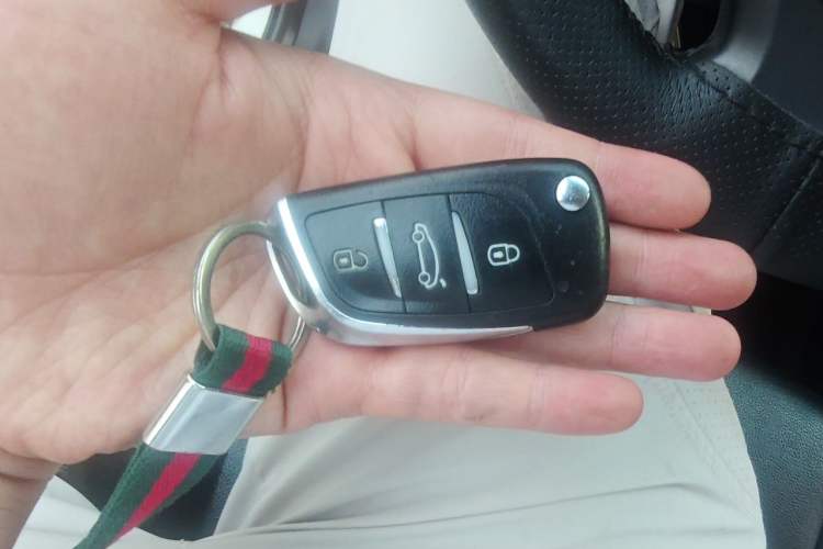 Used Kia K3 2016 1.6L Automatic GL Vehicle Key
