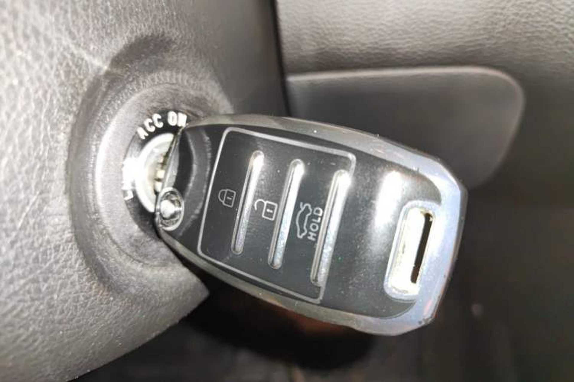 Used Kia K3 2016 1.6L Automatic GLS Vehicle Key