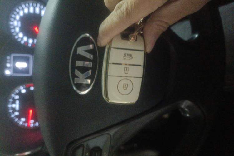 Used Kia K3 2016 1.6L Automatic GLS Vehicle Key