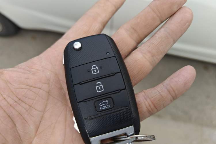 Used Kia K3 2016 1.6L Manual GL Vehicle Key