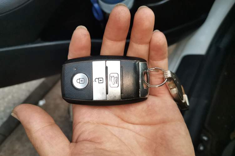 Used Kia K3 2016 1.6L Automatic GLS Vehicle Key