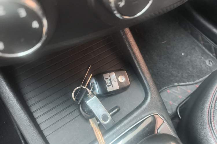 Used Kia K3 2016 1.6L Automatic GLS Vehicle Key