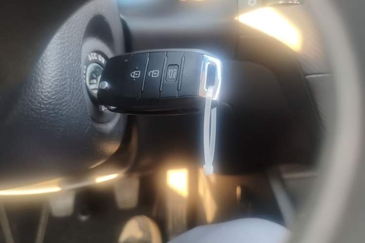 Used Kia K3 2016 1.6L Manual GL Vehicle Key
