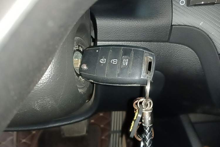 Used Kia K3 2016 1.6L Automatic GL Vehicle Key