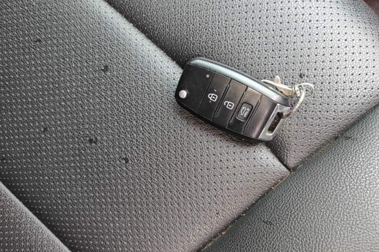 Used Kia K3 2016 1.6L Automatic GL Vehicle Key