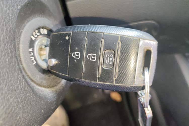 Used Kia K3 2016 1.6L Manual GLS Vehicle Key