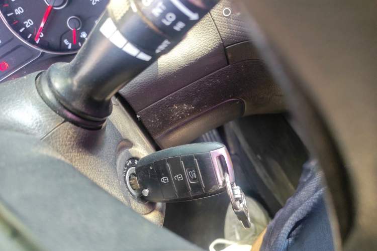 Used Kia K3 2016 1.6L Manual GL Vehicle Key