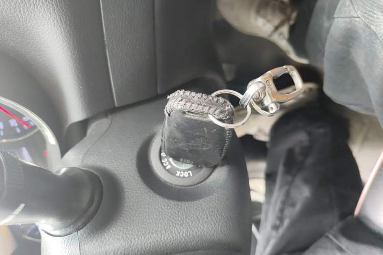 Used Kia K3 2016 1.6L Manual GLS Vehicle Key