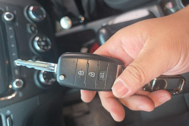 Used Kia K3 2016 1.6L Automatic GL Vehicle Key