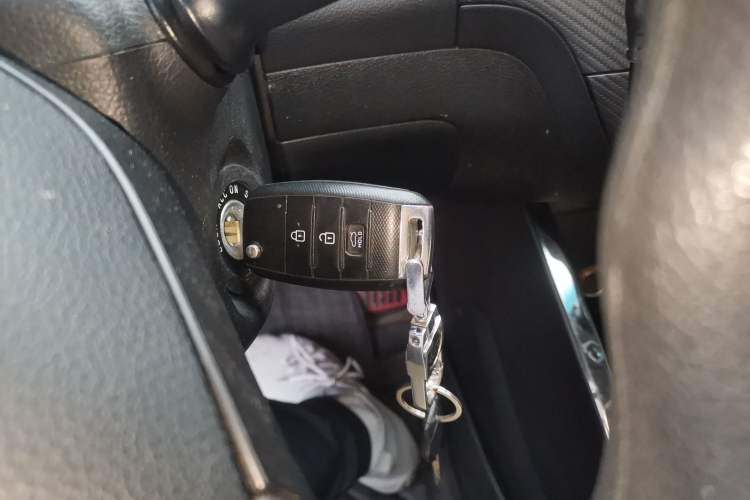 Used Kia K3 2016 1.6L Automatic GL Vehicle Key