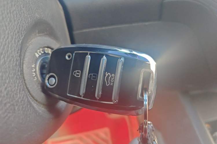 Used Kia K3 2016 1.6L Manual GLS Vehicle Key