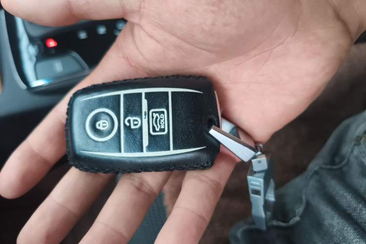 Used Kia K3 2016 1.6L Automatic GLS Vehicle Key