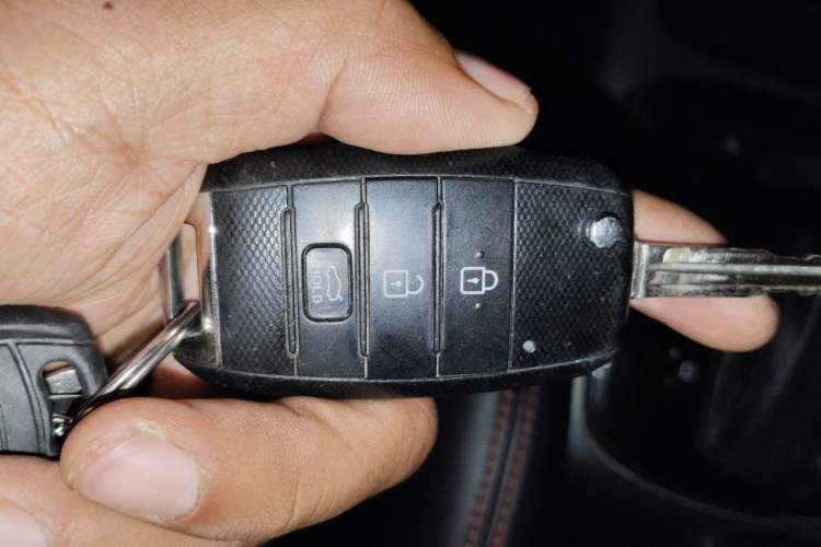 Used Kia K3 2016 1.6L Automatic GL Vehicle Key