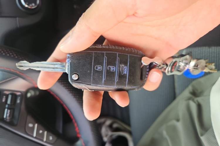 Used Kia K3 2016 1.6L Automatic GLS Vehicle Key