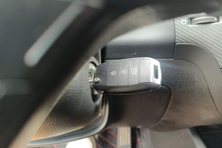 Used Kia K3 2016 1.6L Automatic with Sunroof Vehicle Key