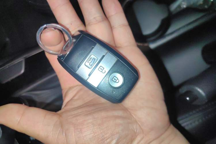 Used Kia K3 2016 1.6L Automatic GLS Vehicle Key