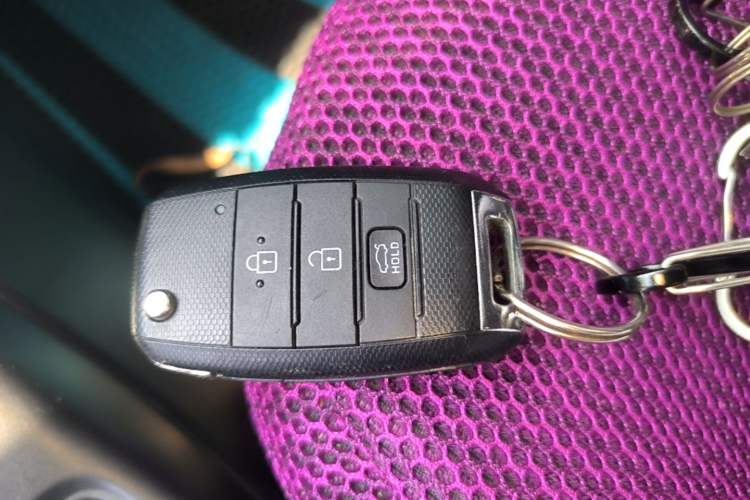 Used Kia K3 2016 1.6L Manual GLS Vehicle Key