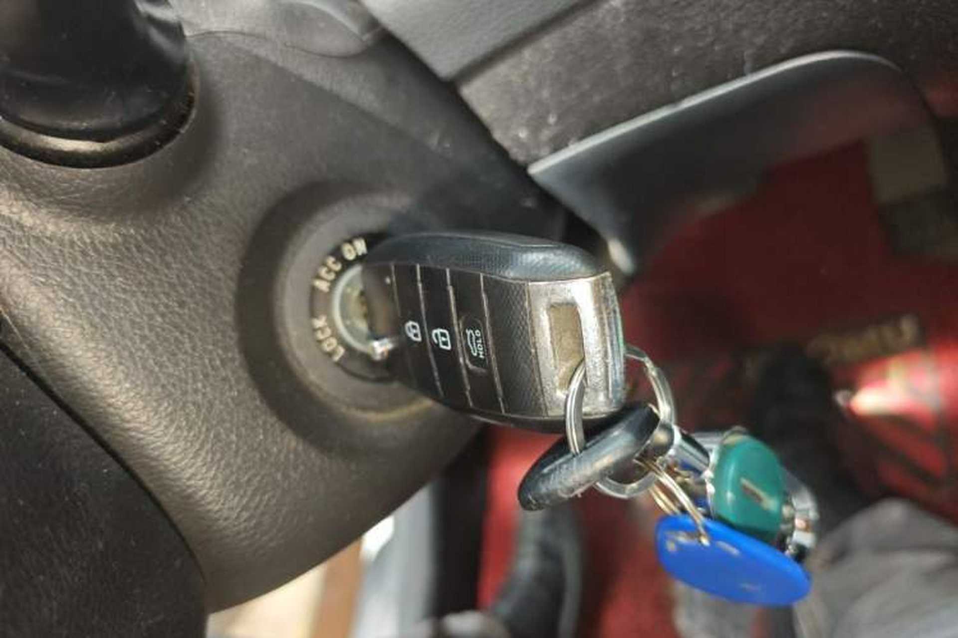 Used Kia K3 2016 1.6L Automatic GLS Vehicle Key