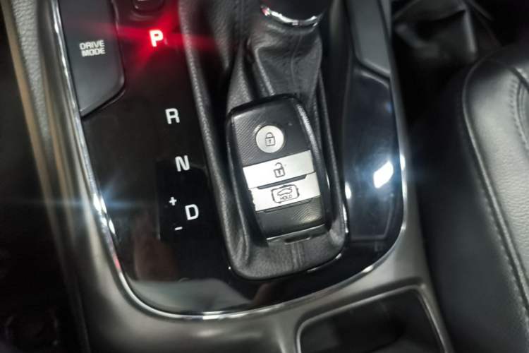 Used Kia K3 2016 1.6L Automatic GLS Vehicle Key