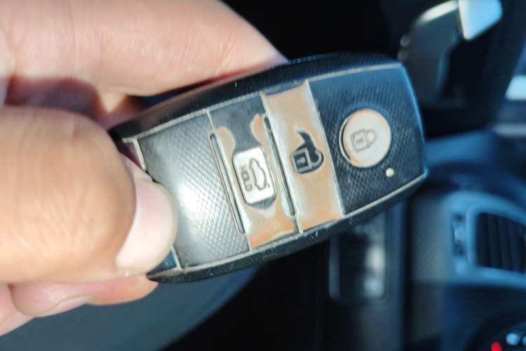 Used Kia K3 2016 1.6L Automatic GLS Vehicle Key