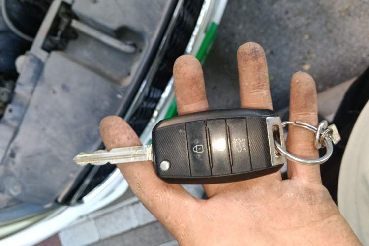 Used Kia K3 2016 1.6L Manual GL Vehicle Key