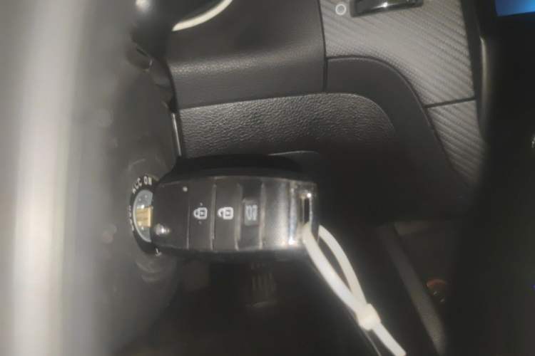Used Kia K3 2016 1.6L Manual GL Vehicle Key