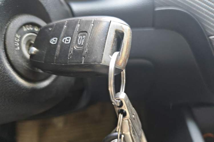 Used Kia K3 2016 1.6L Manual GL Vehicle Key
