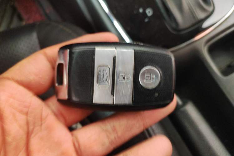 Used Kia K3 2016 1.6L Automatic GLS Vehicle Key