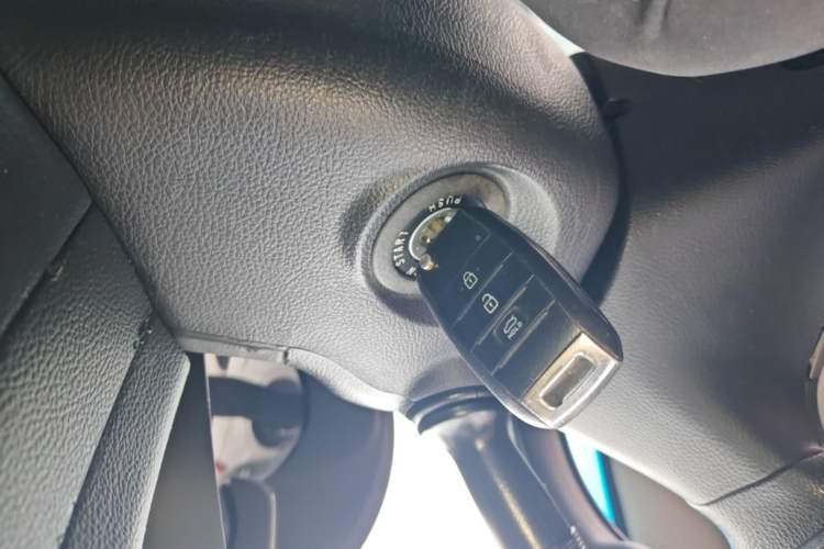 Used Kia K3 2016 1.6L Manual GL Vehicle Key