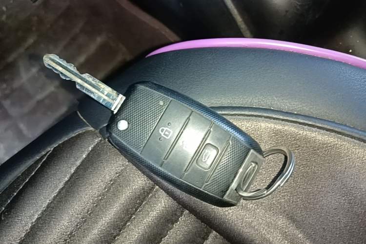 Used Kia K3 2016 1.6L Manual GL Vehicle Key